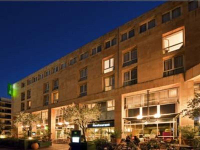 Ibis Styles Toulon Centre Port Hotel Exterior foto