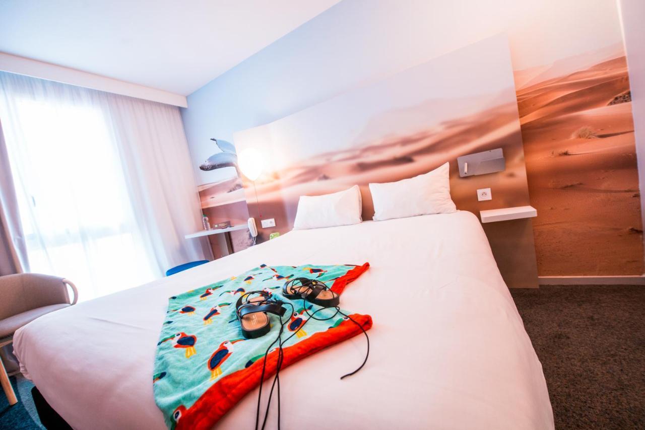 Ibis Styles Toulon Centre Port Hotel Exterior foto